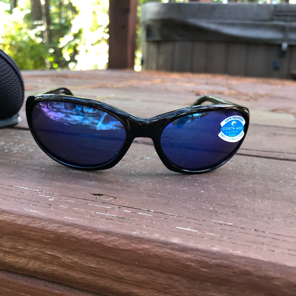 Costa MP2-11 400 glass polarized blue mirror coated lenses w matching case cloth
